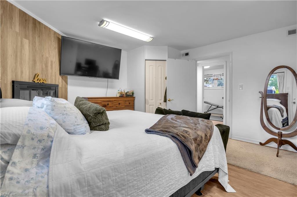 6 Downing Place Newport News VA 23606