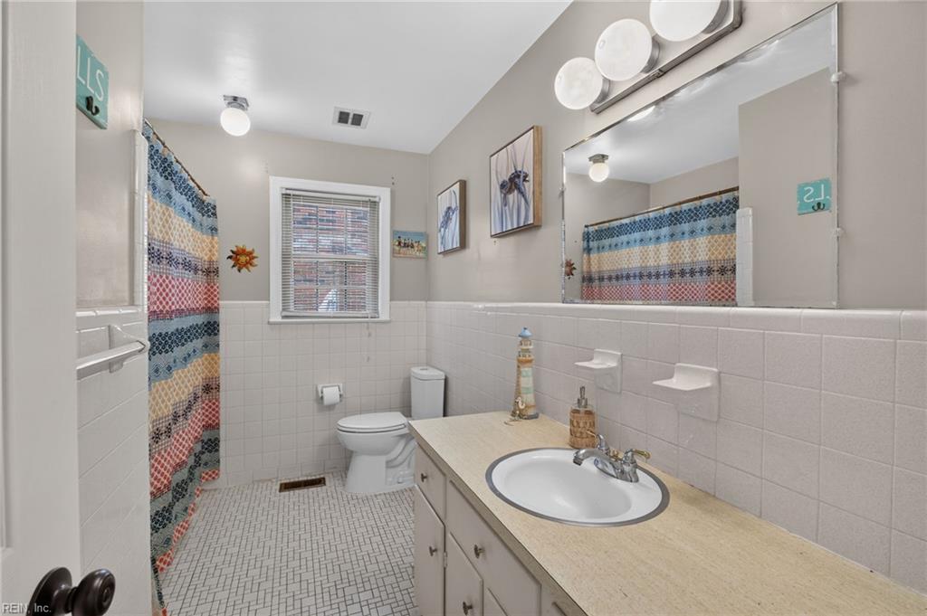 607 Beacon Court Newport News VA 23601