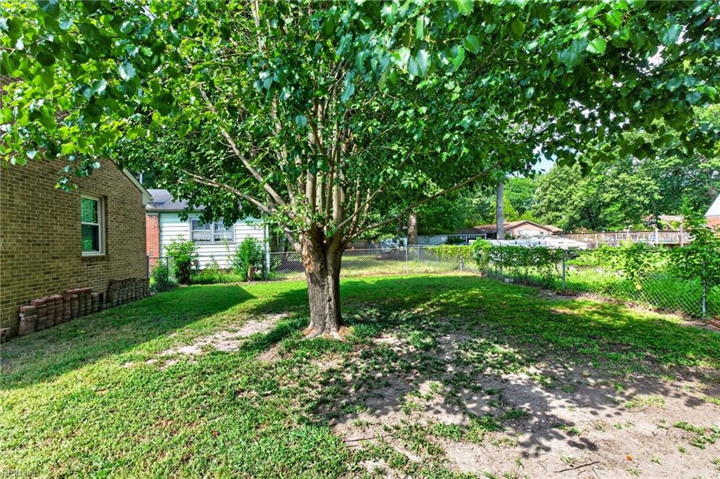 607 Beacon Court Newport News VA 23601