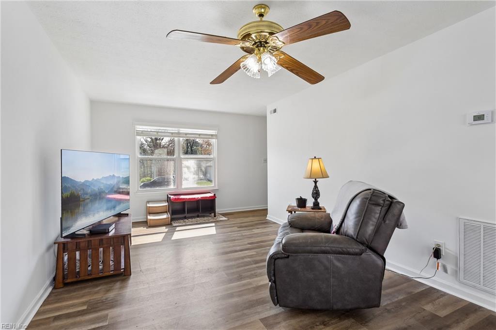 686 Trails Lane Newport News VA 23608