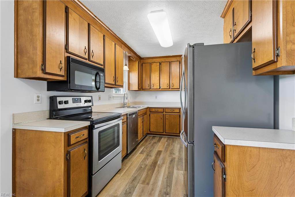686 Trails Lane Newport News VA 23608