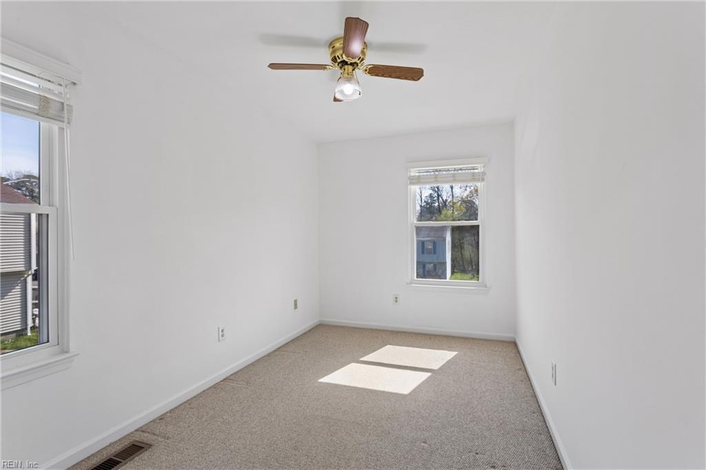 686 Trails Lane Newport News VA 23608