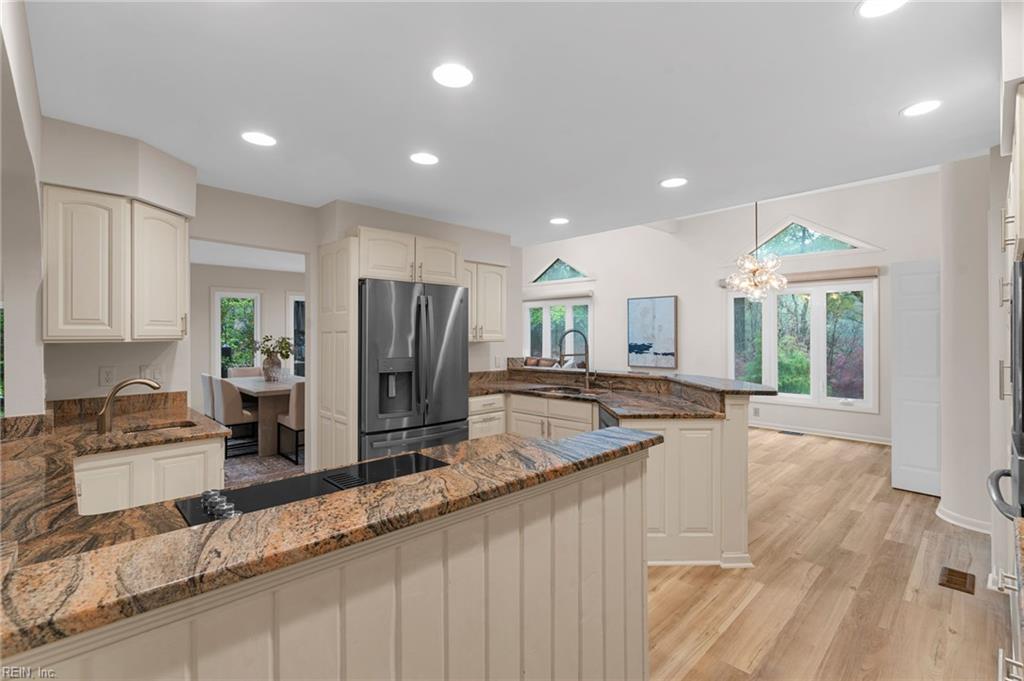 124 Mathews Grant Williamsburg VA 23185