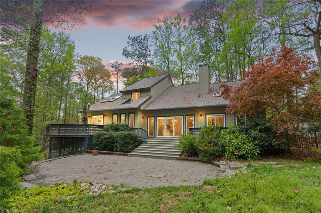 124 Mathews Grant Williamsburg VA 23185