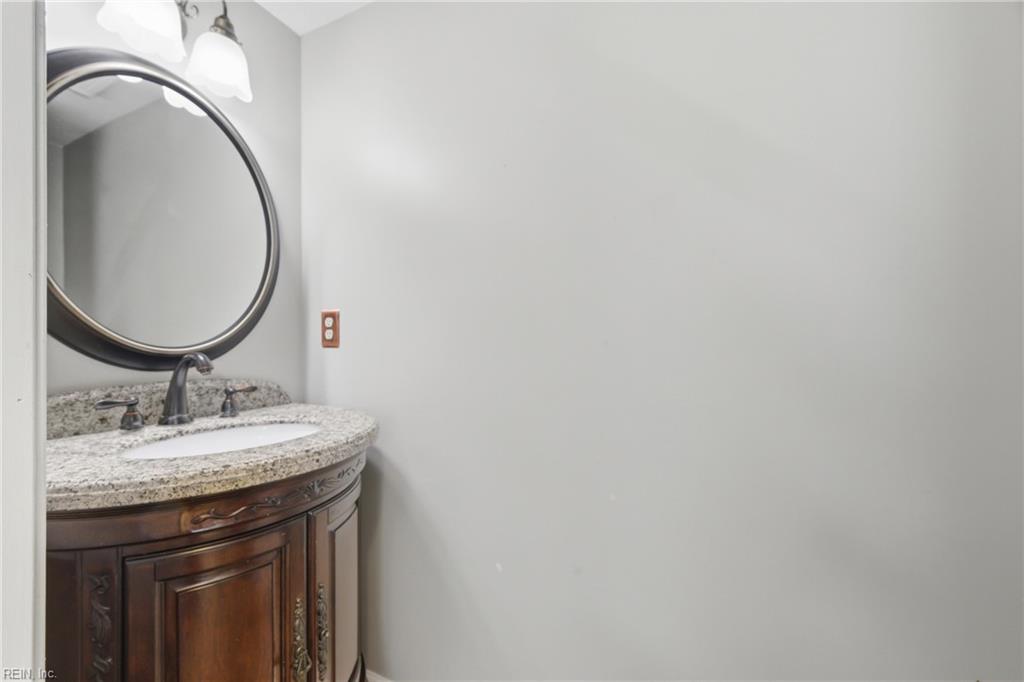 304 Susan Newton Lane Yorktown VA 23693