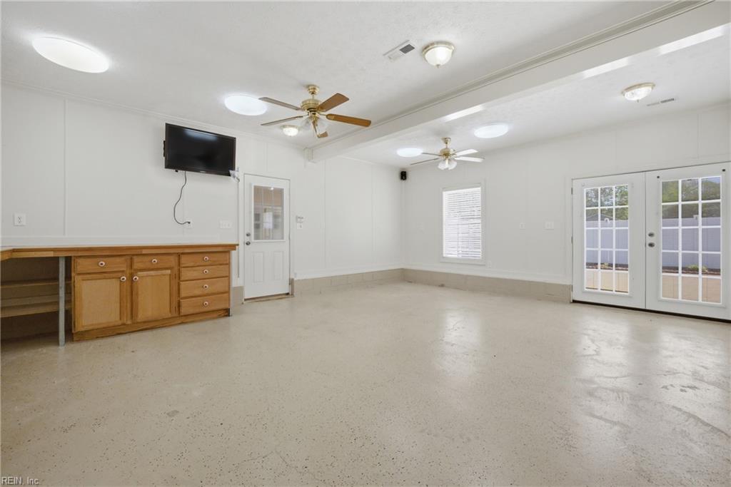 30 Holloway Road Newport News VA 23602