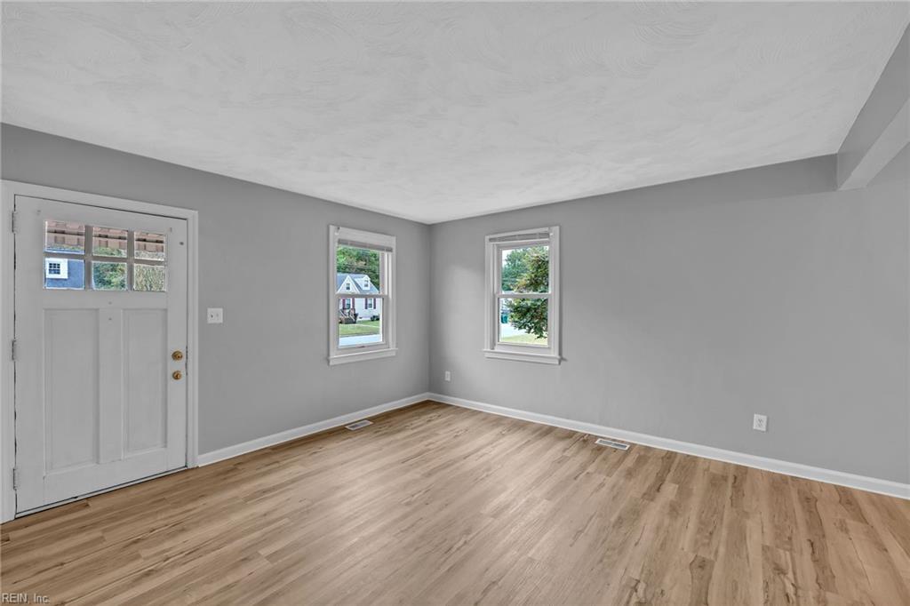 619 Hudson Terrace Newport News VA 23605