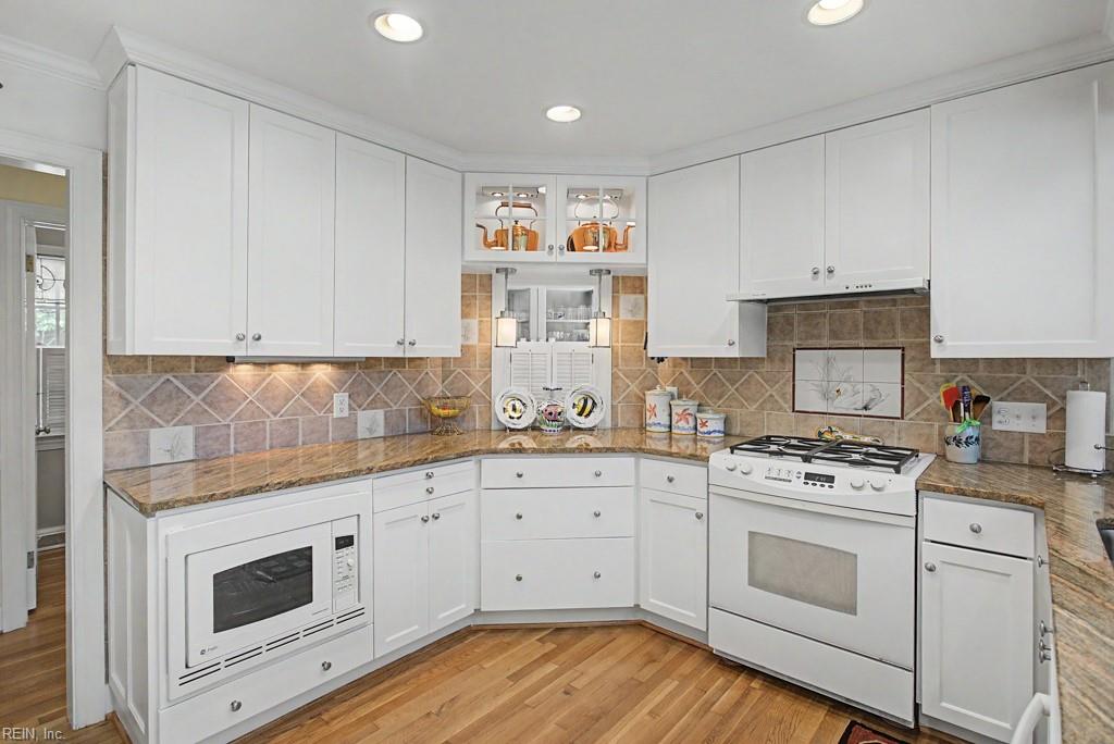 19 Whittakers Mill Road Williamsburg VA 23185