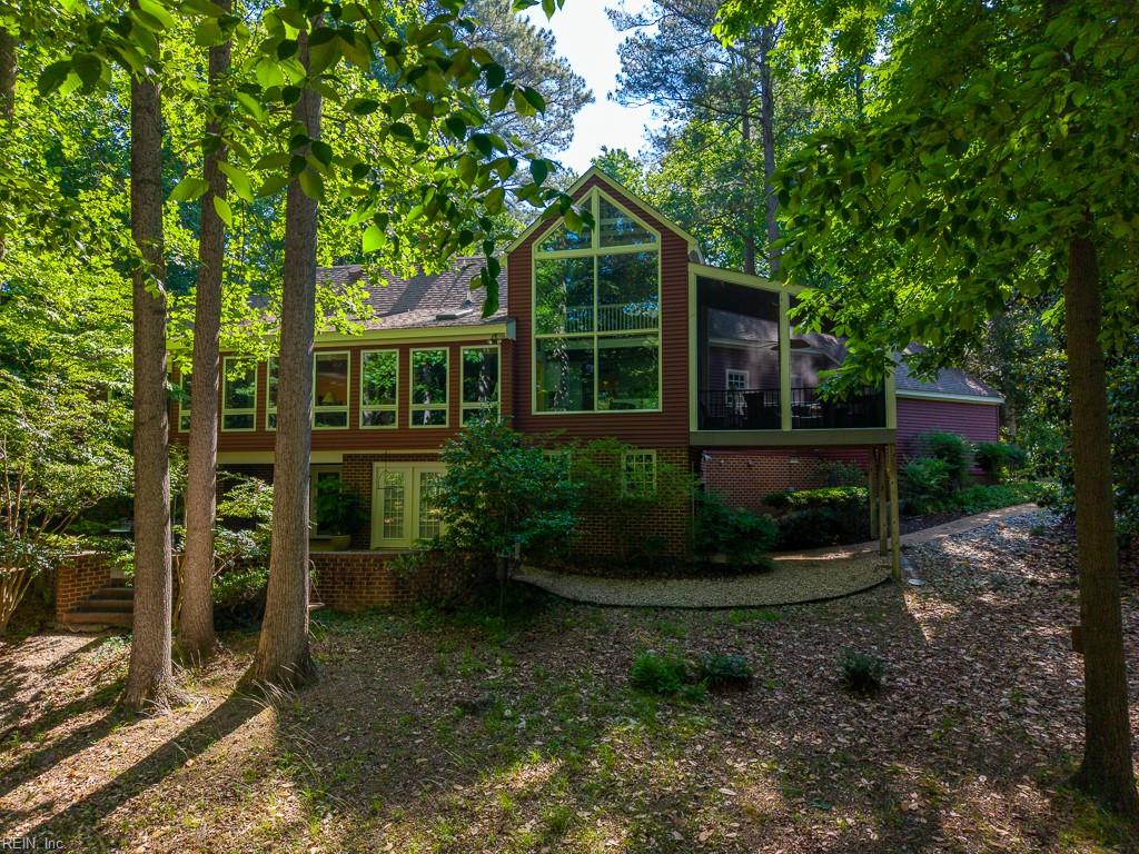19 Whittakers Mill Road Williamsburg VA 23185