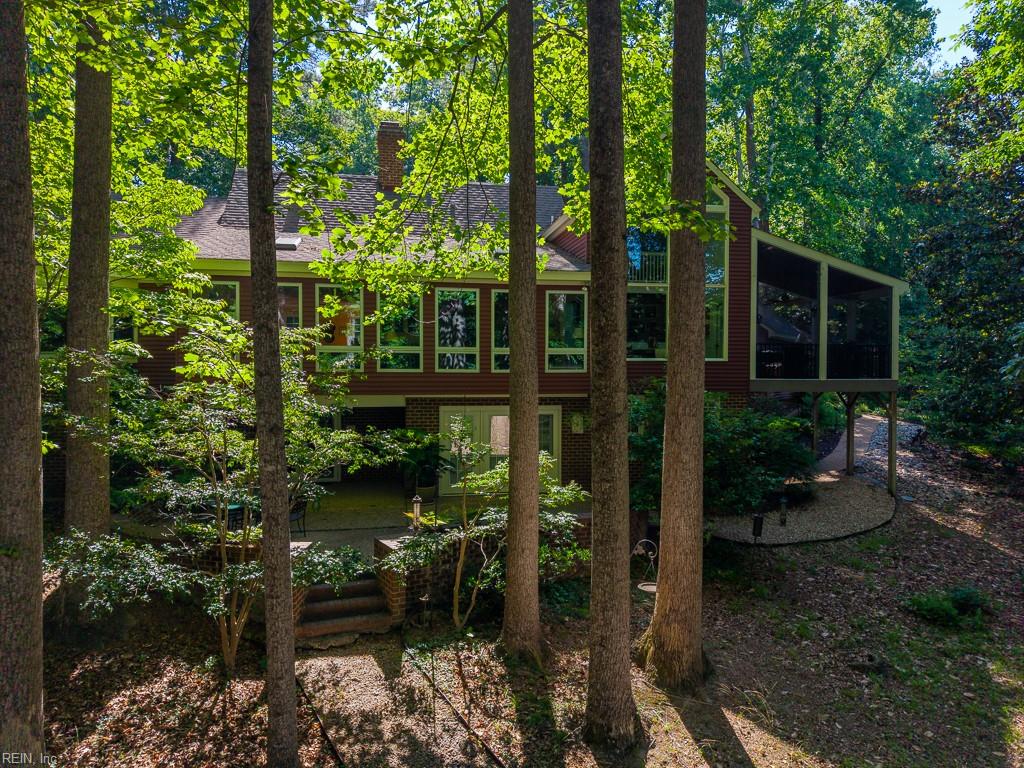 19 Whittakers Mill Road Williamsburg VA 23185