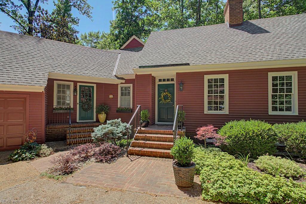 19 Whittakers Mill Road Williamsburg VA 23185