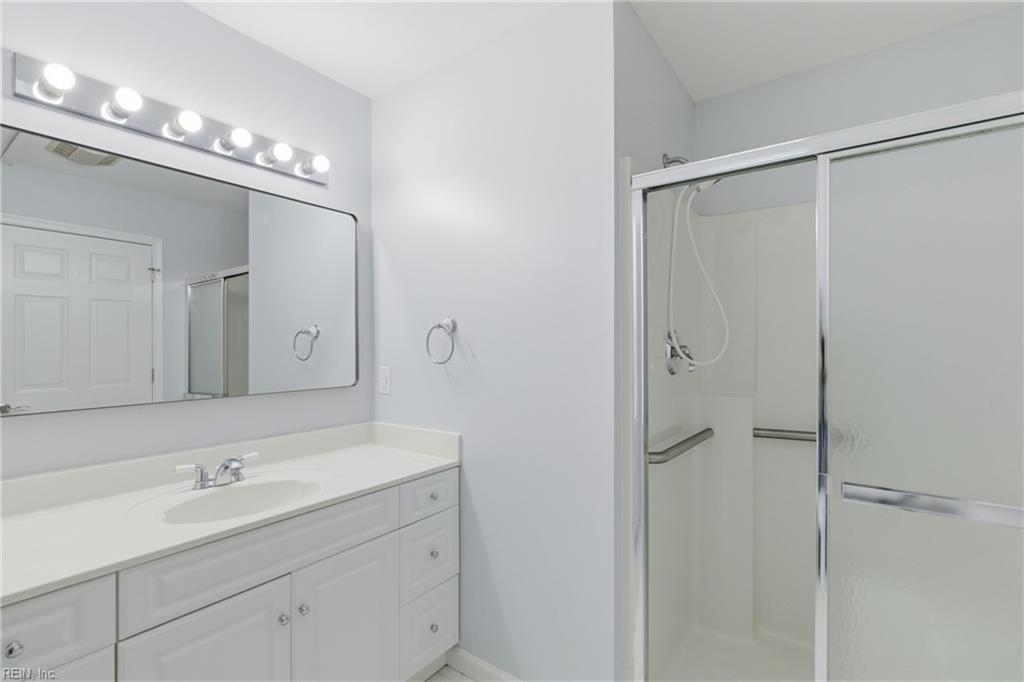 312 Lakeland Crescent Yorktown VA 23693