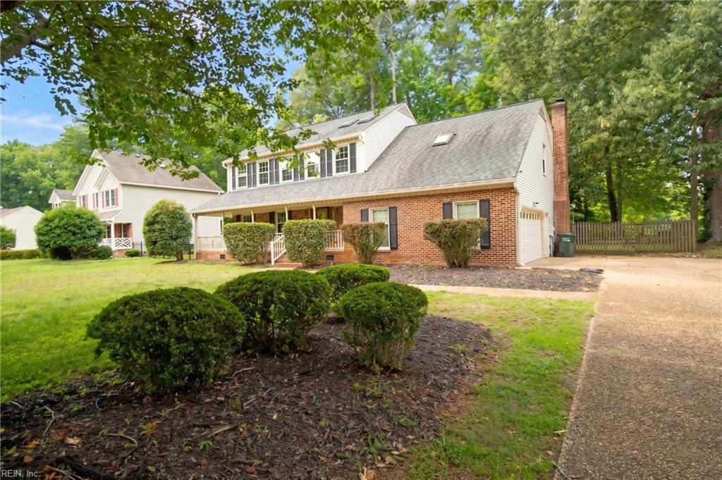 312 Lakeland Crescent Yorktown VA 23693