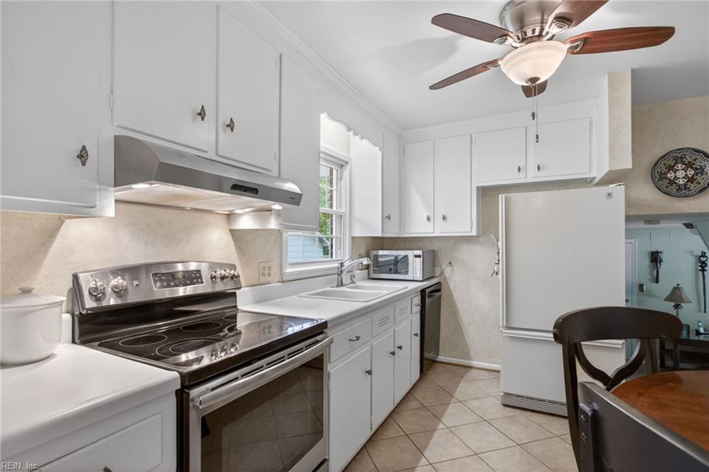 742 Jouett Drive Newport News VA 23608