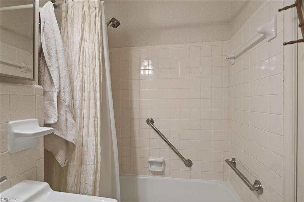742 Jouett Drive Newport News VA 23608