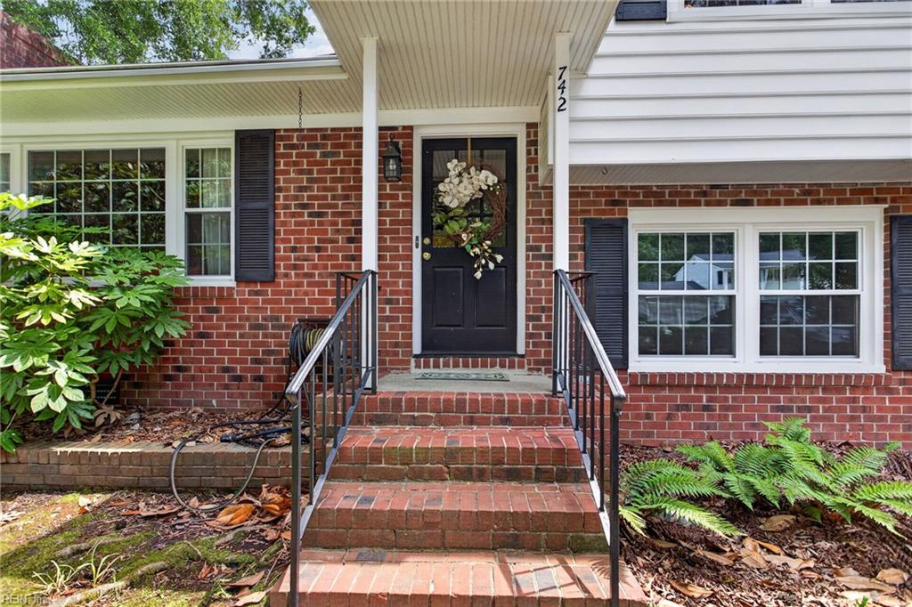 742 Jouett Drive Newport News VA 23608
