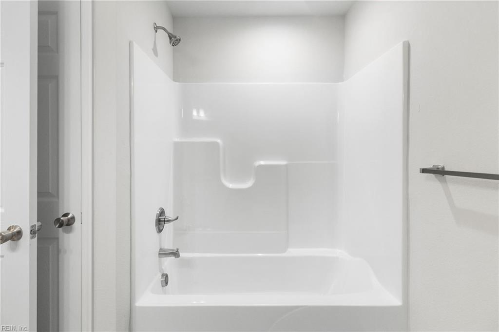 121 Parkway Drive Newport News VA 23606