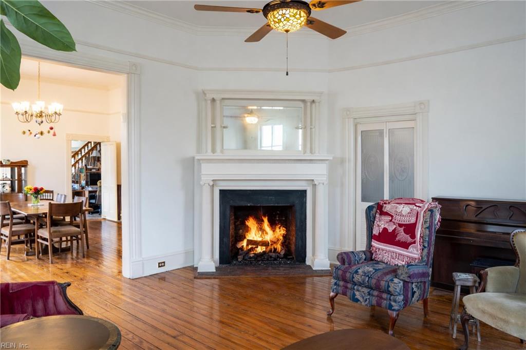 6392 Main Street Gloucester VA 23061