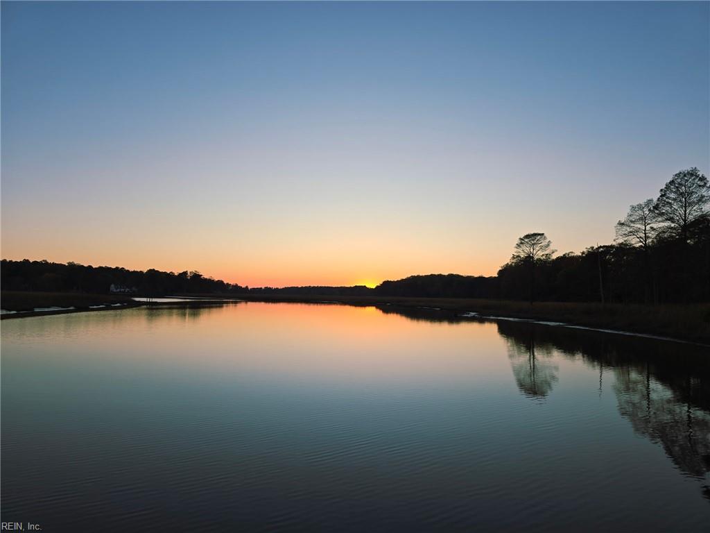 Williamsburg VA, 4384 Landfall Drive