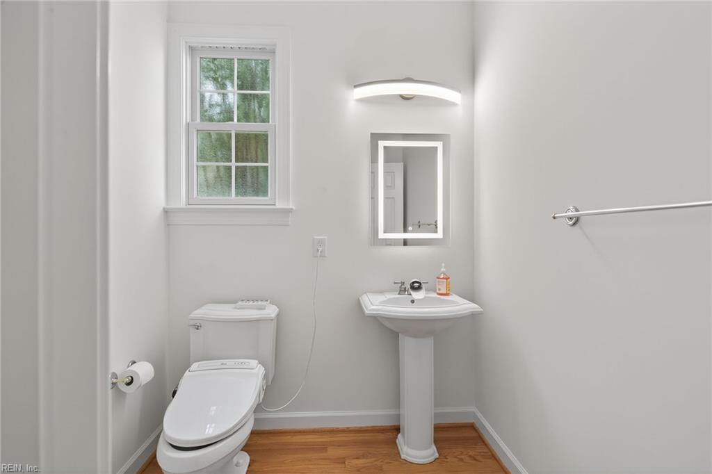 407 Honeysuckle Lane Yorktown VA 23693