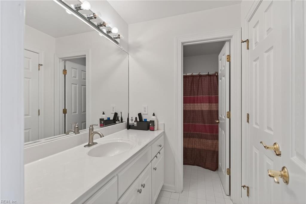 407 Honeysuckle Lane Yorktown VA 23693