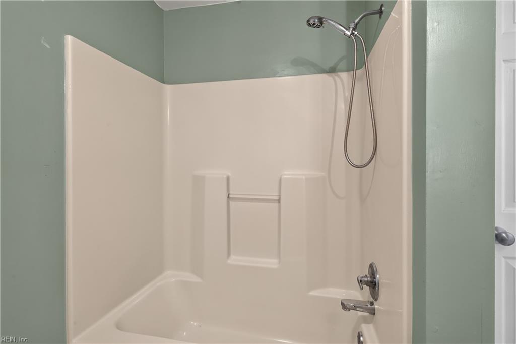 2559 Red Bank Road Gloucester VA 23061