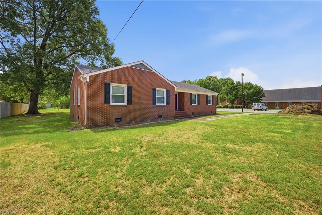 914 Briarfield Road Newport News VA 23605