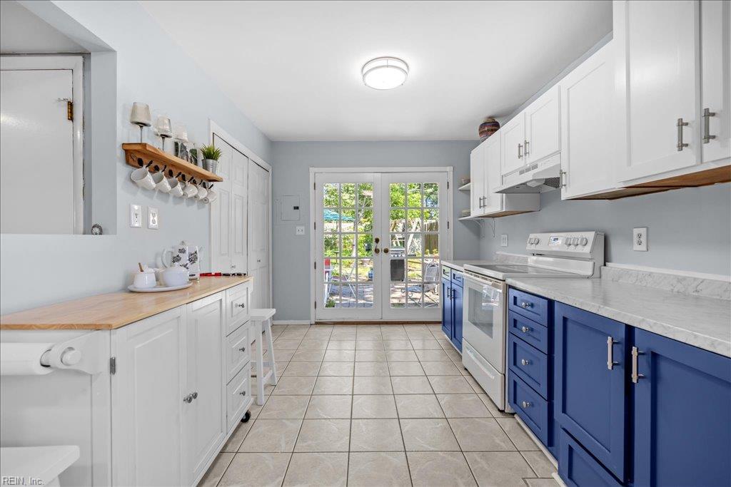 14 Huguenot Road Newport News VA 23606