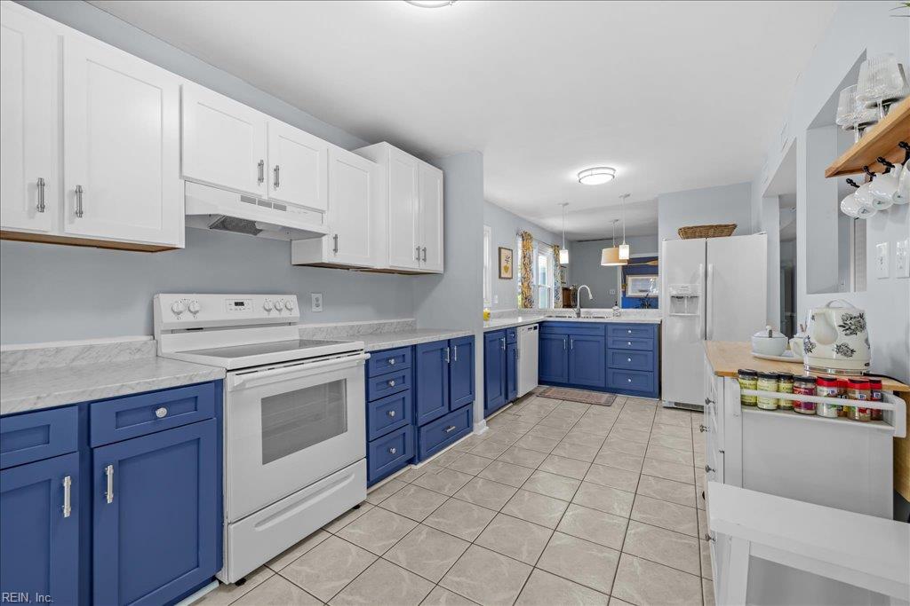 14 Huguenot Road Newport News VA 23606