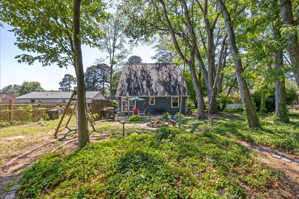 14 Huguenot Road Newport News VA 23606