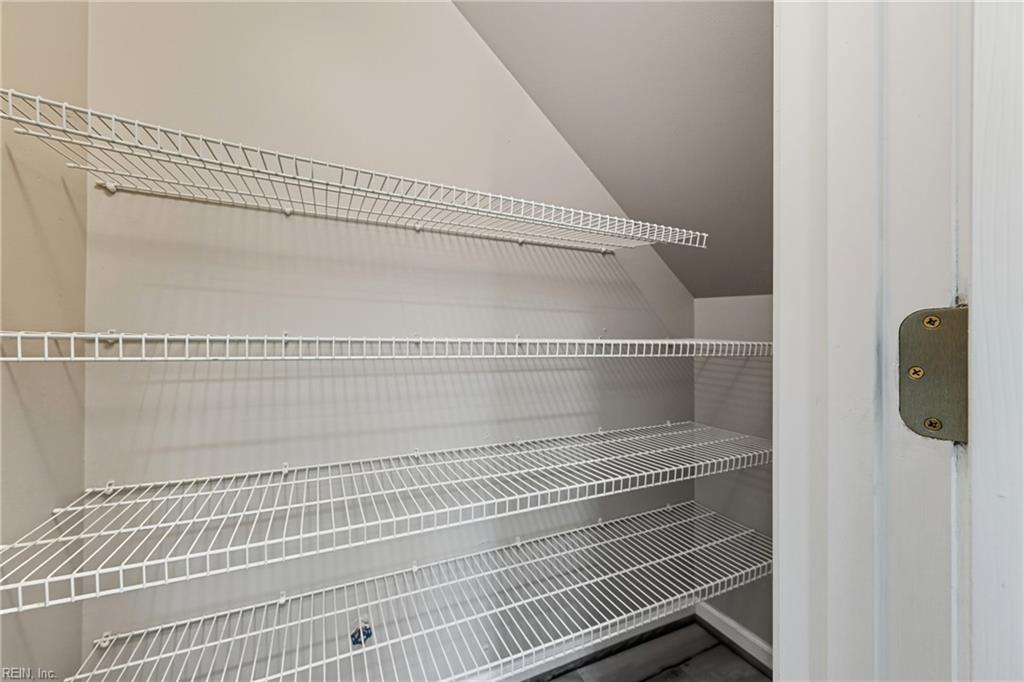 101 Piankatank Turn Yorktown VA 23693