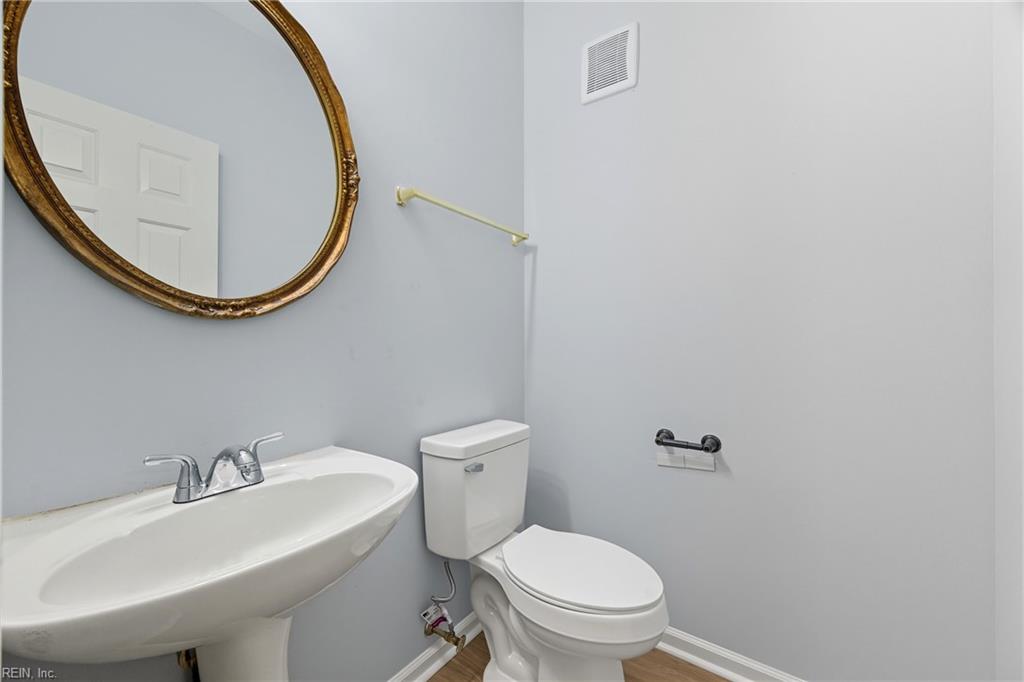 101 Piankatank Turn Yorktown VA 23693