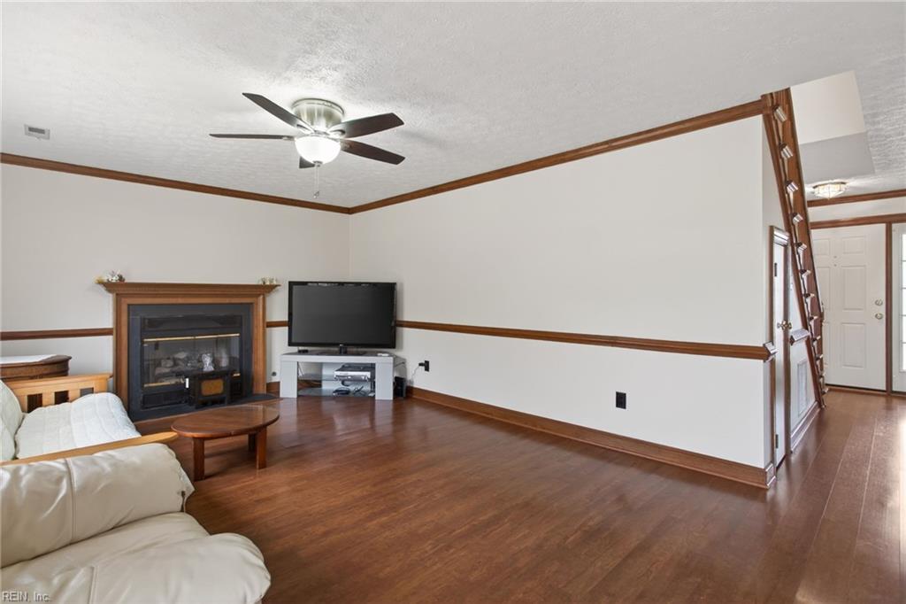 1205 Springwell Place Newport News VA 23608