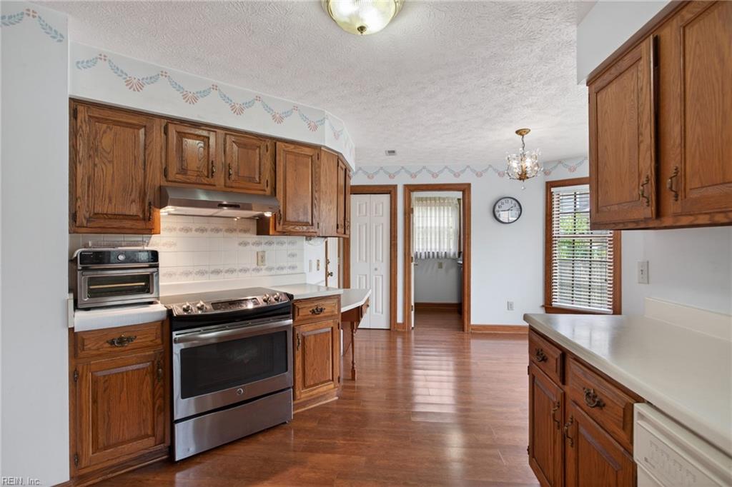 1205 Springwell Place Newport News VA 23608