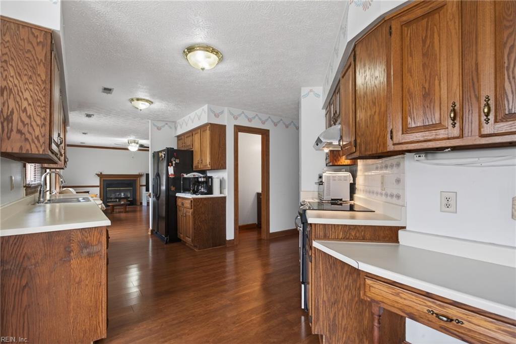 1205 Springwell Place Newport News VA 23608