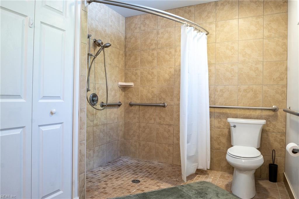 347 Avis Circle Newport News VA 23608