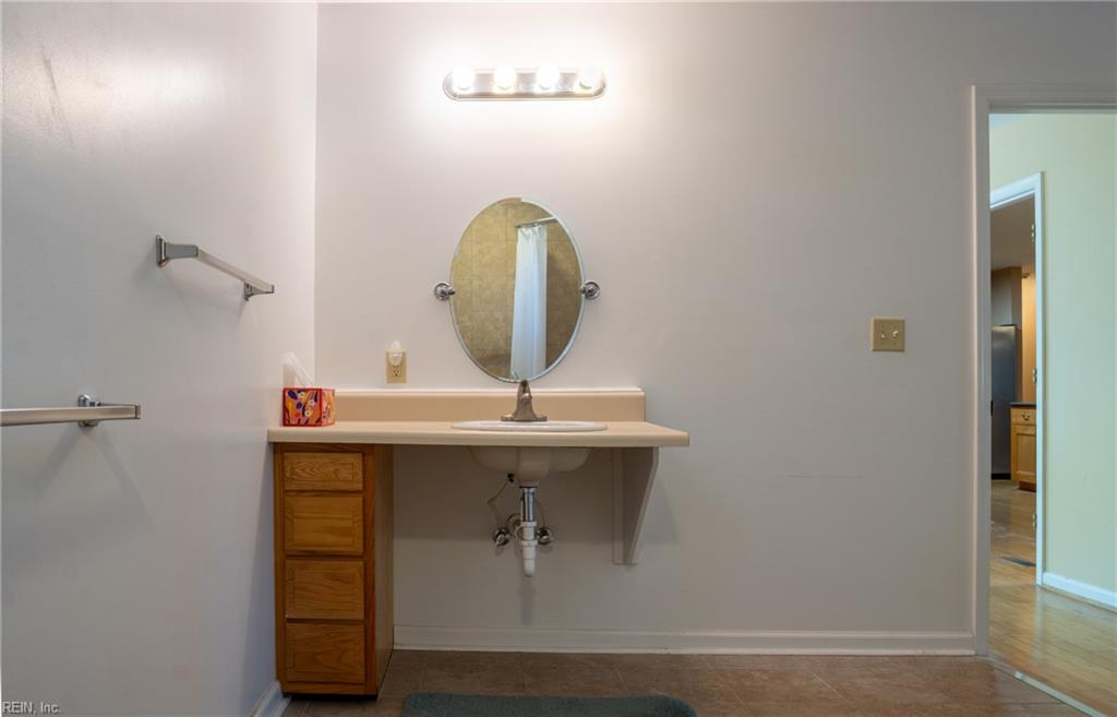 347 Avis Circle Newport News VA 23608