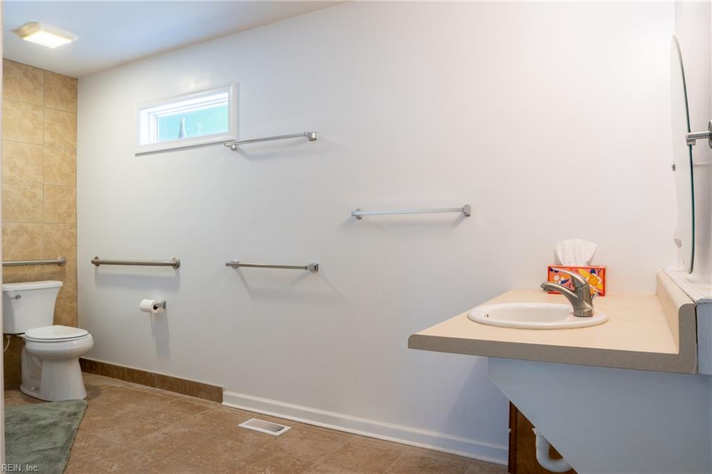347 Avis Circle Newport News VA 23608