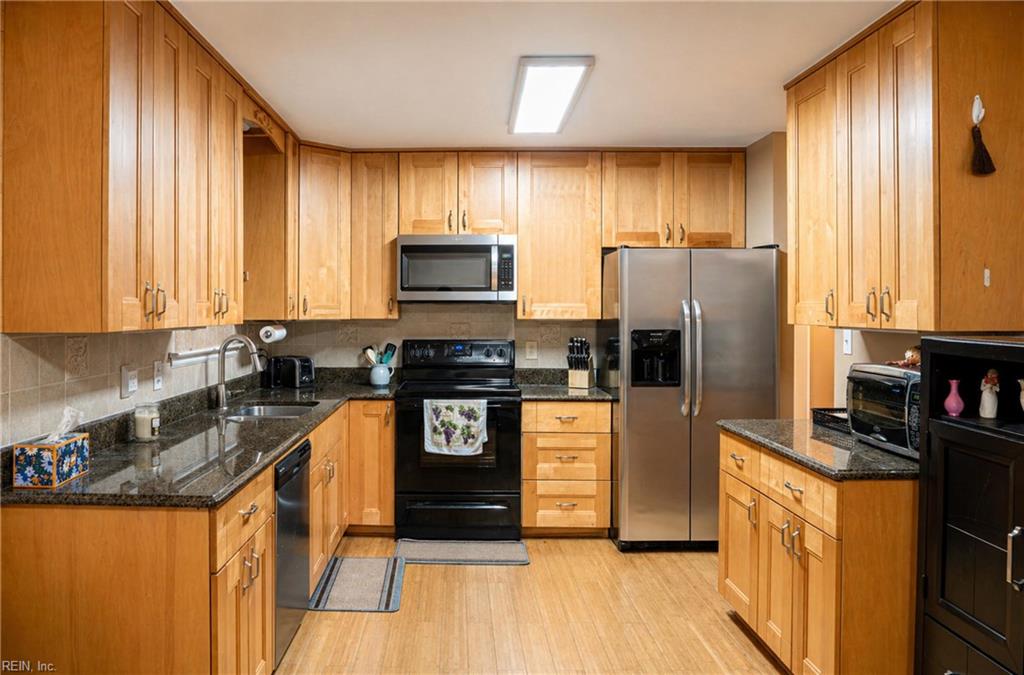 347 Avis Circle Newport News VA 23608