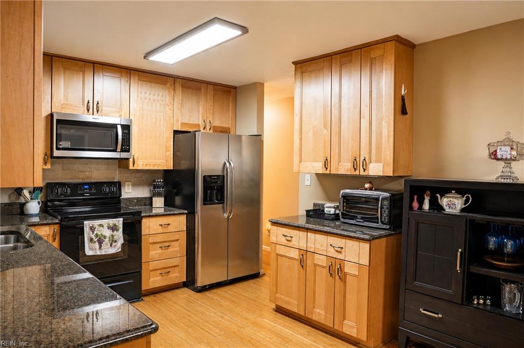 347 Avis Circle Newport News VA 23608