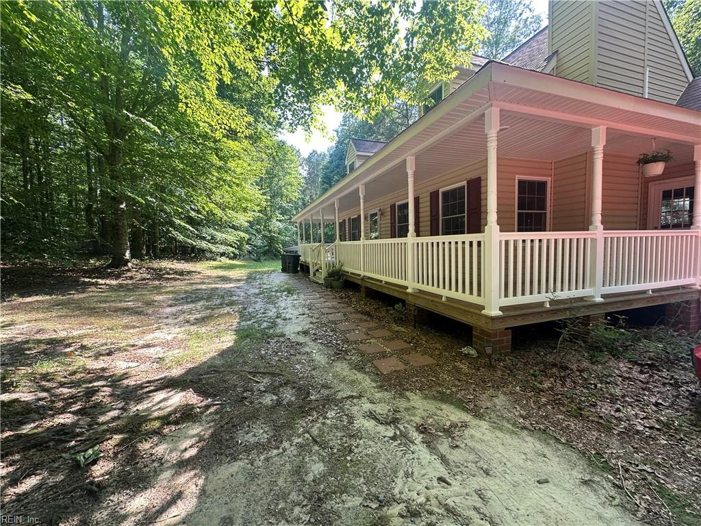 8811 Chipsin Path Gloucester VA 23061