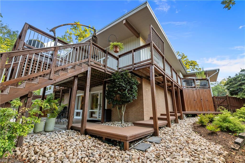8 Rollingwood Place Newport News VA 23606