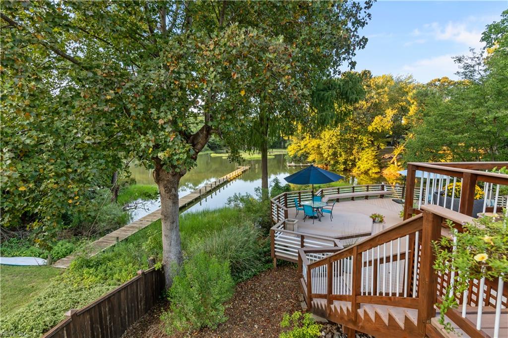 8 Rollingwood Place Newport News VA 23606