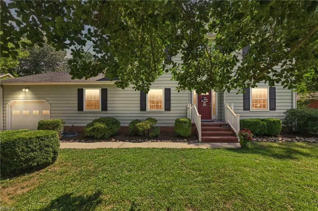 208 Wildwood Drive Yorktown VA 23692