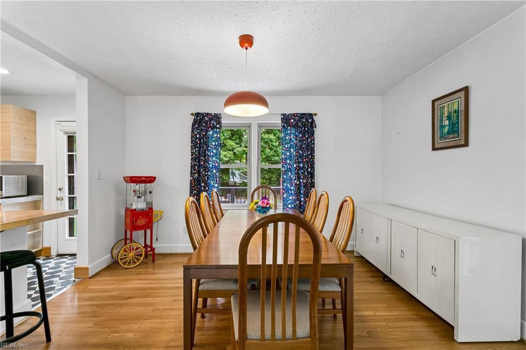 319 Mistletoe Drive Newport News VA 23606