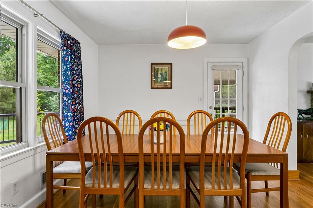 319 Mistletoe Drive Newport News VA 23606