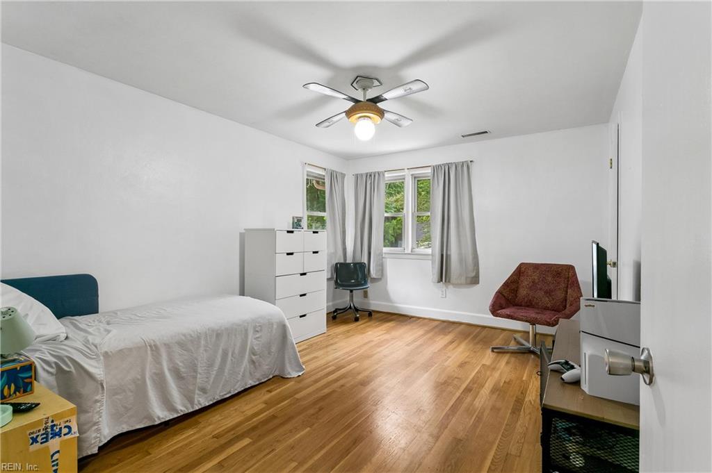 319 Mistletoe Drive Newport News VA 23606
