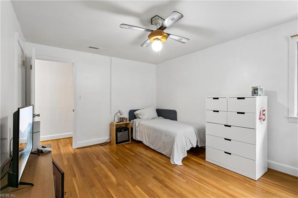 319 Mistletoe Drive Newport News VA 23606