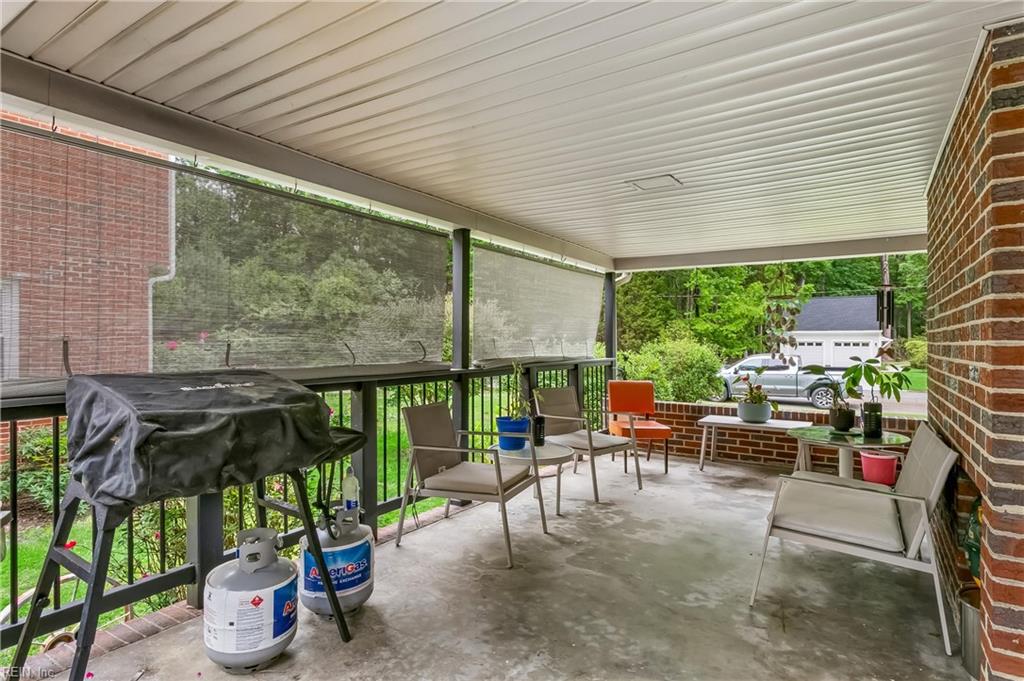 319 Mistletoe Drive Newport News VA 23606