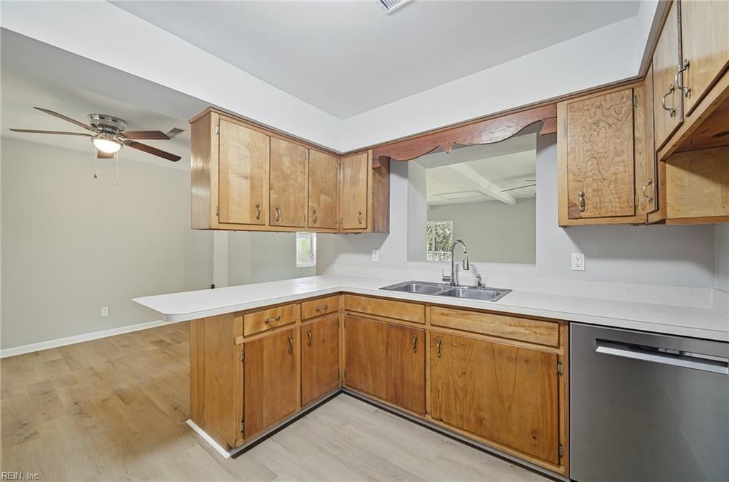 72 Stanley Drive Newport News VA 23608